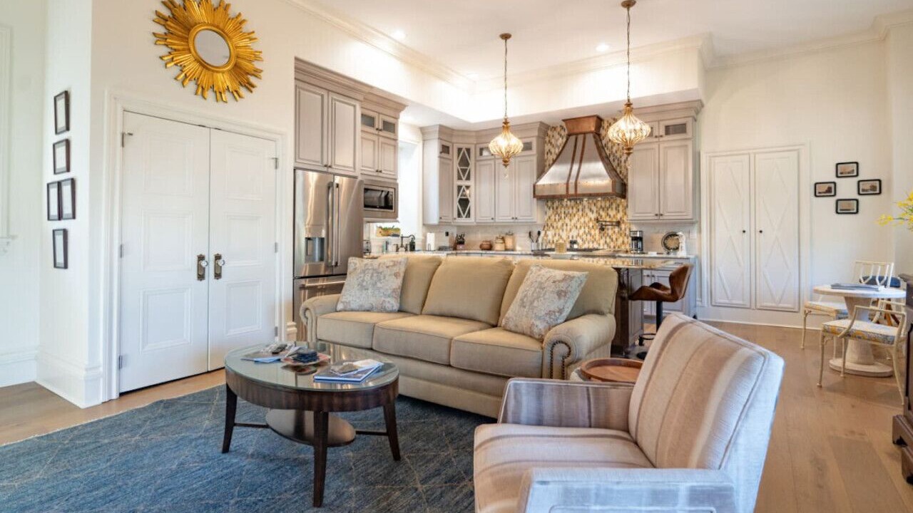 Photo of Livingroom in Central Business District