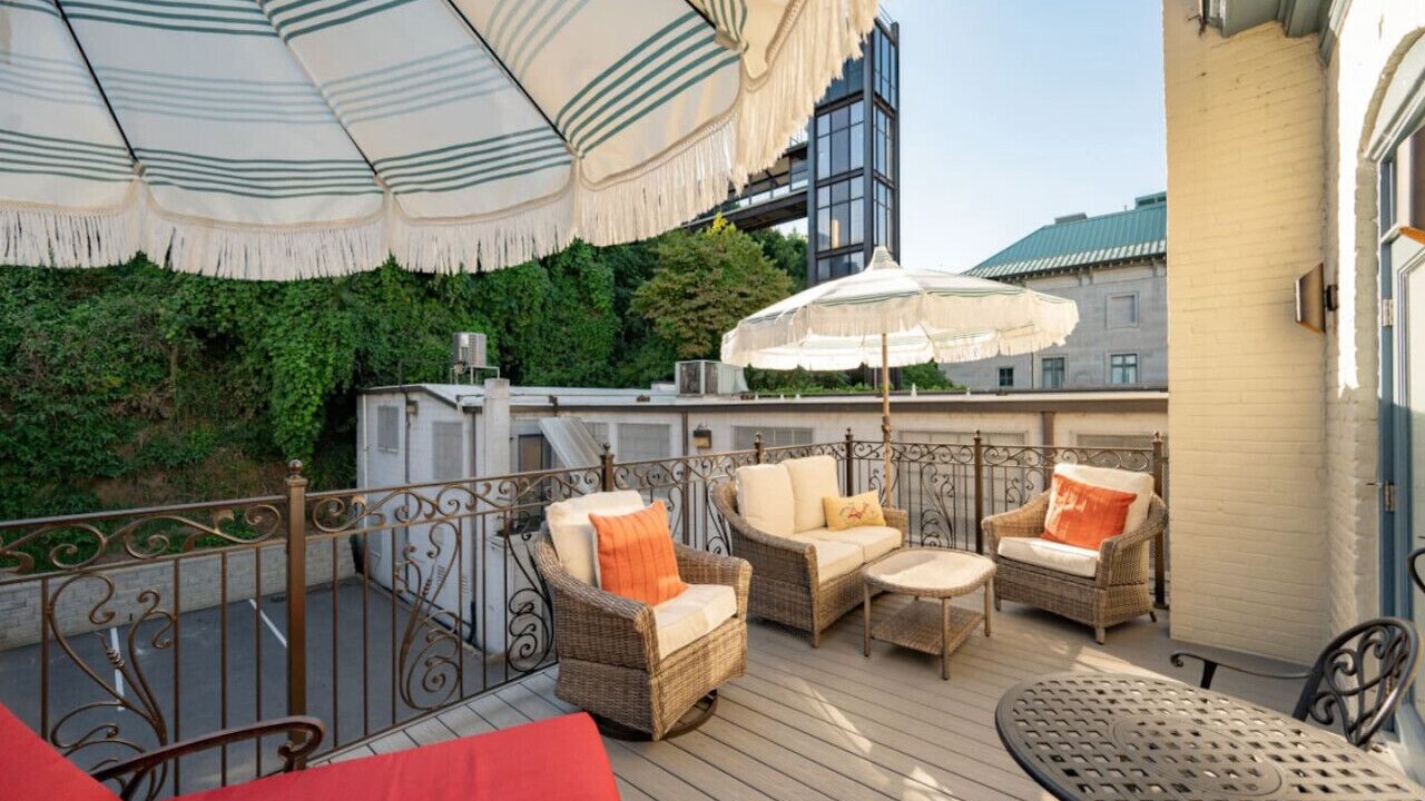 Photo of Patio Balcony in Central Business District