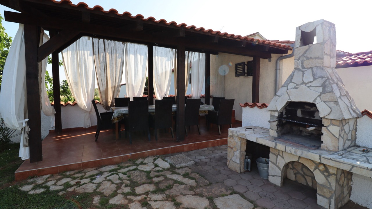 Photo of Outdoor in Muntic