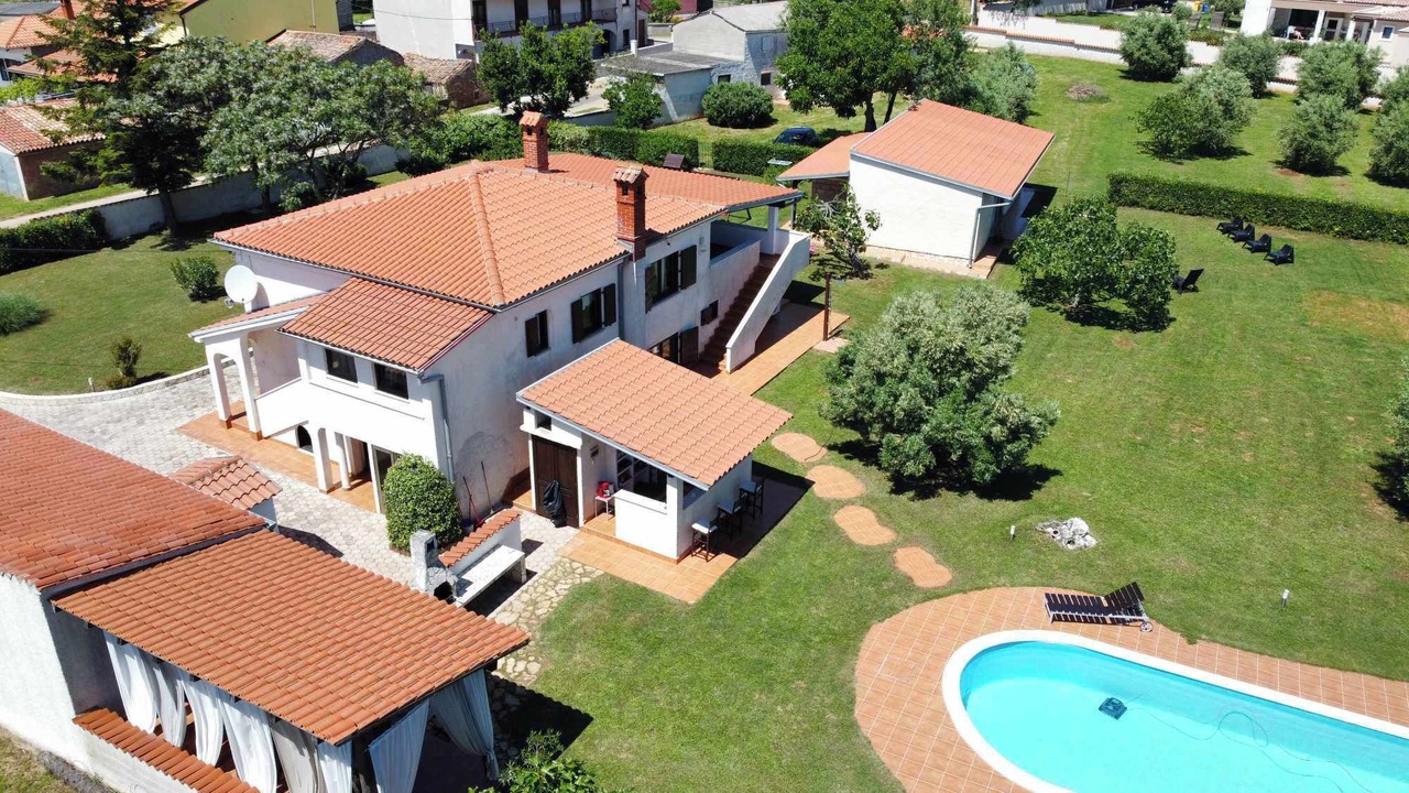 Photo of Outdoor in Muntic