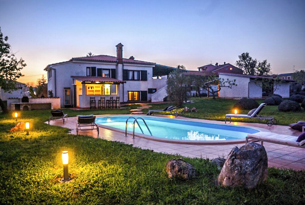 Photo of Outdoor in Muntic
