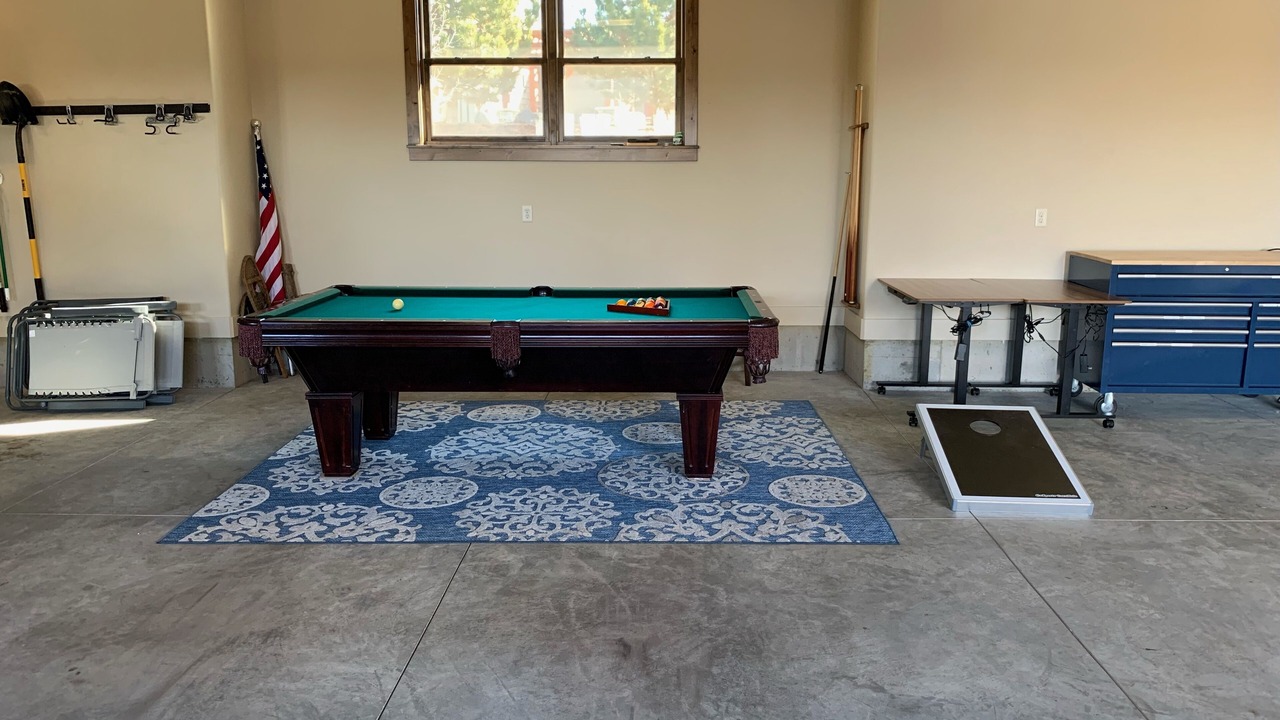 Photo of Bedroom in Powell Butte