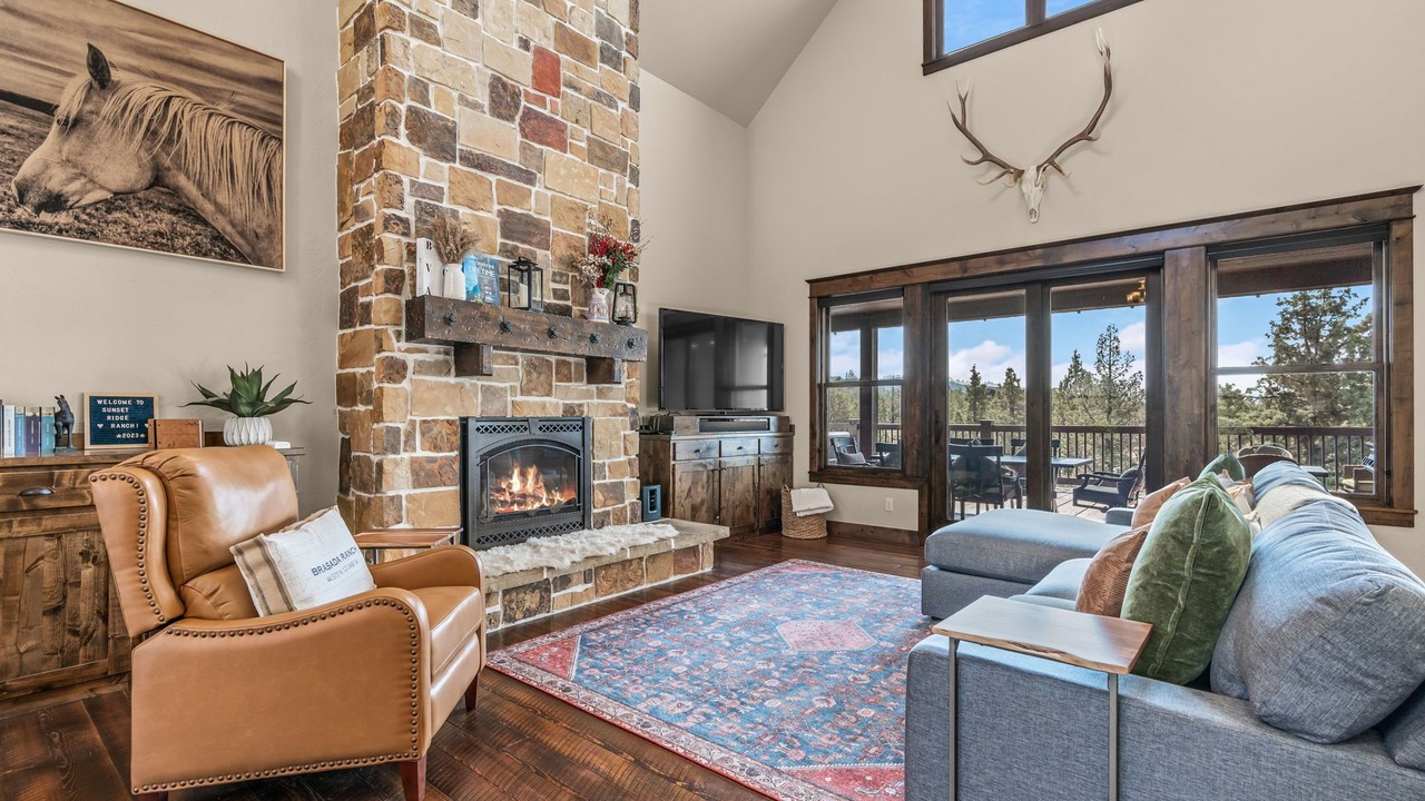 Photo of Livingroom in Powell Butte