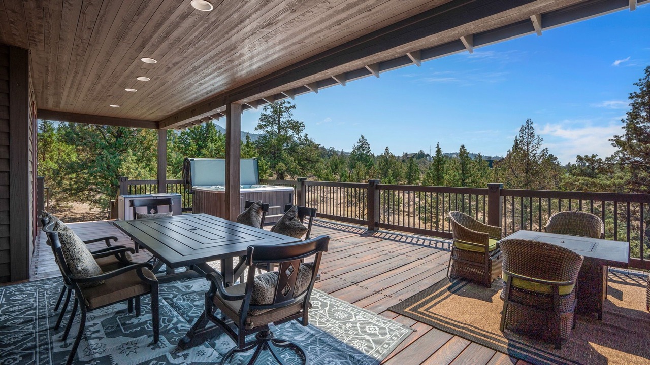 Photo of Outdoor in Powell Butte