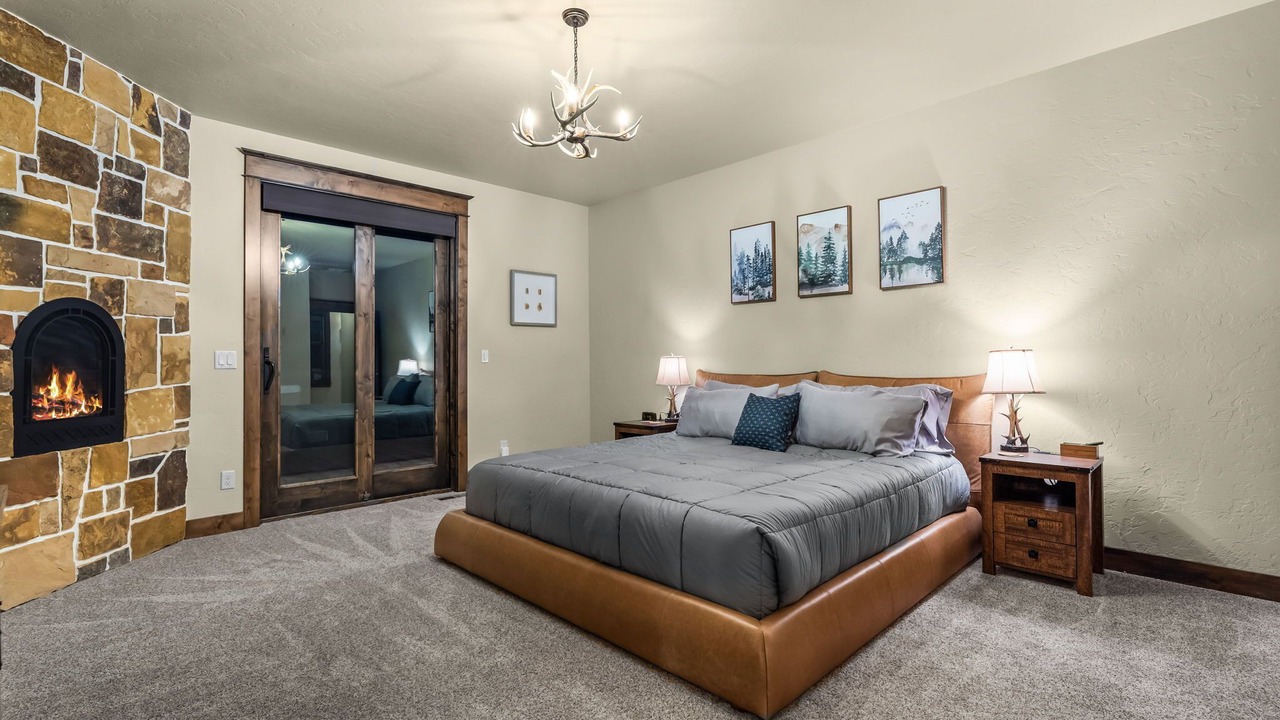 Photo of Bedroom in Powell Butte