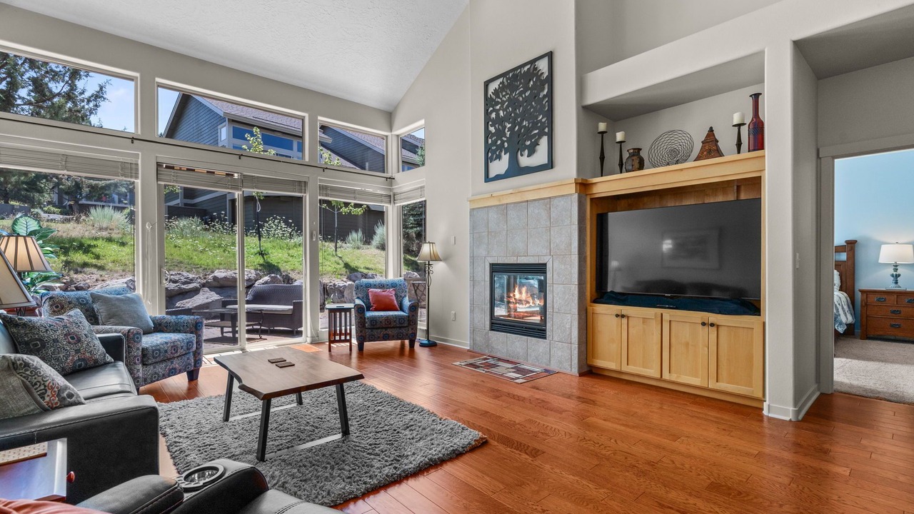 Photo of Livingroom in Redmond