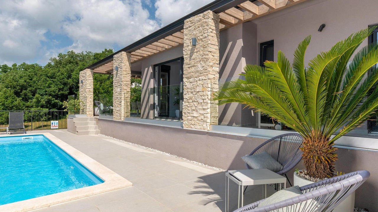 Photo of Outdoor in Nedescina