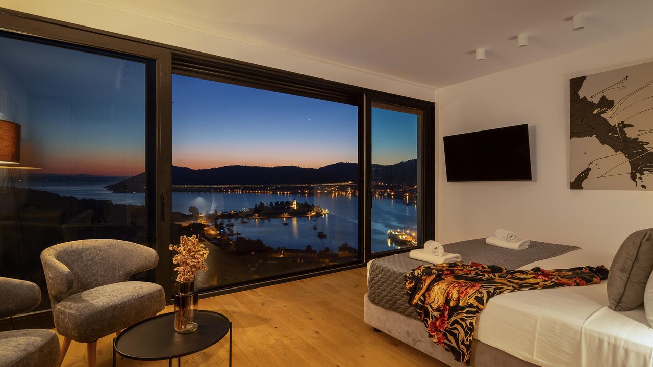 Photo of Outdoor in Cove Rogacic