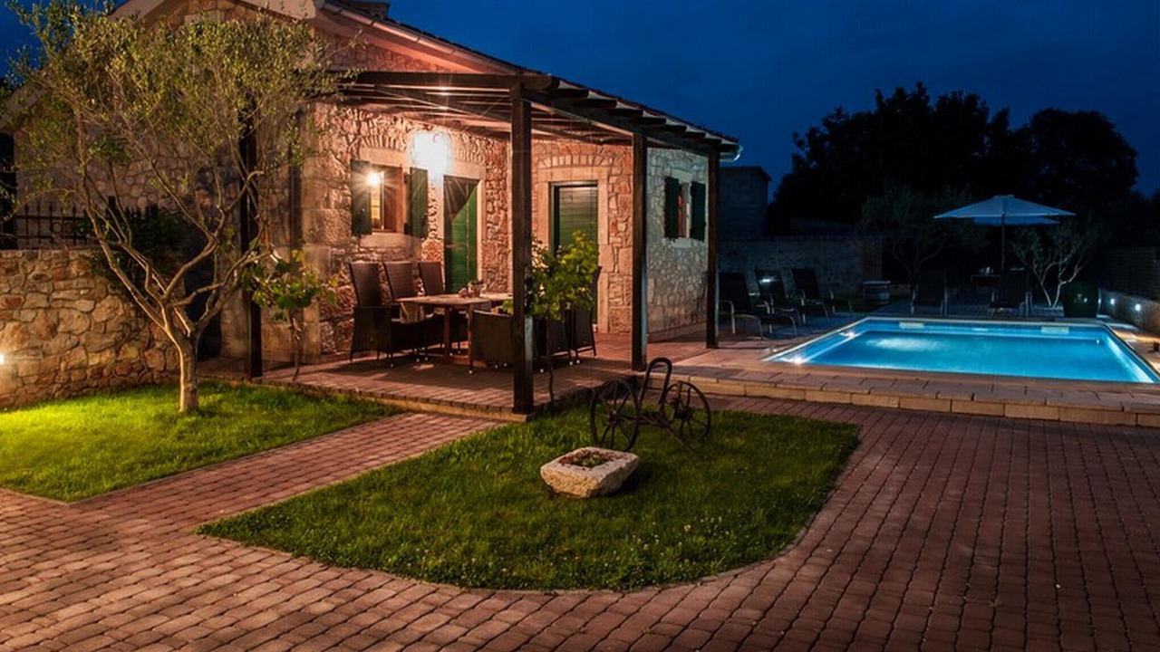 Photo of Outdoor in Zaton