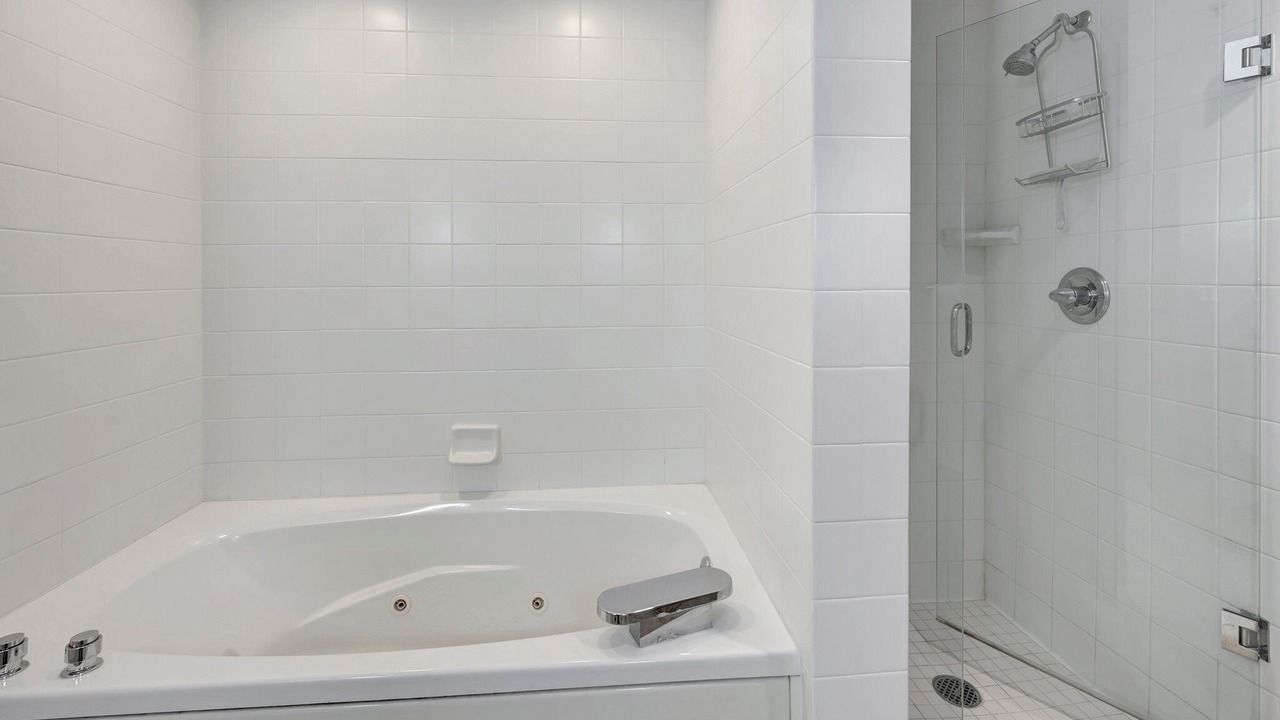Photo of Bathroom in Marina District