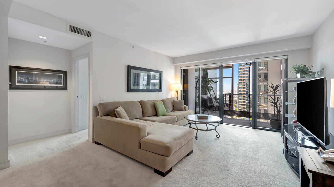 Photo of Livingroom in Marina District