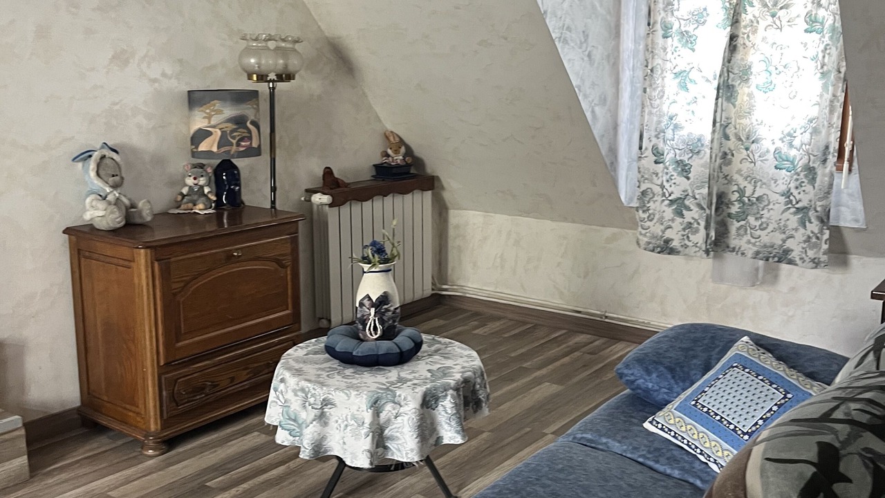 Photo of Livingroom in Compans