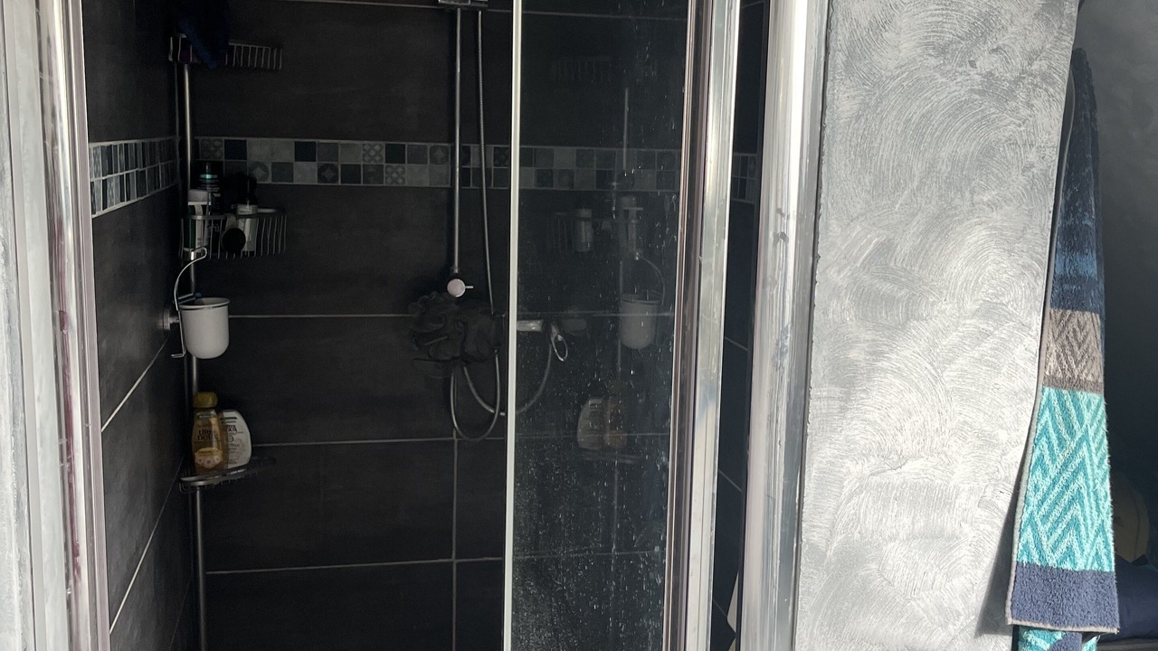 Photo of Bathroom in Compans