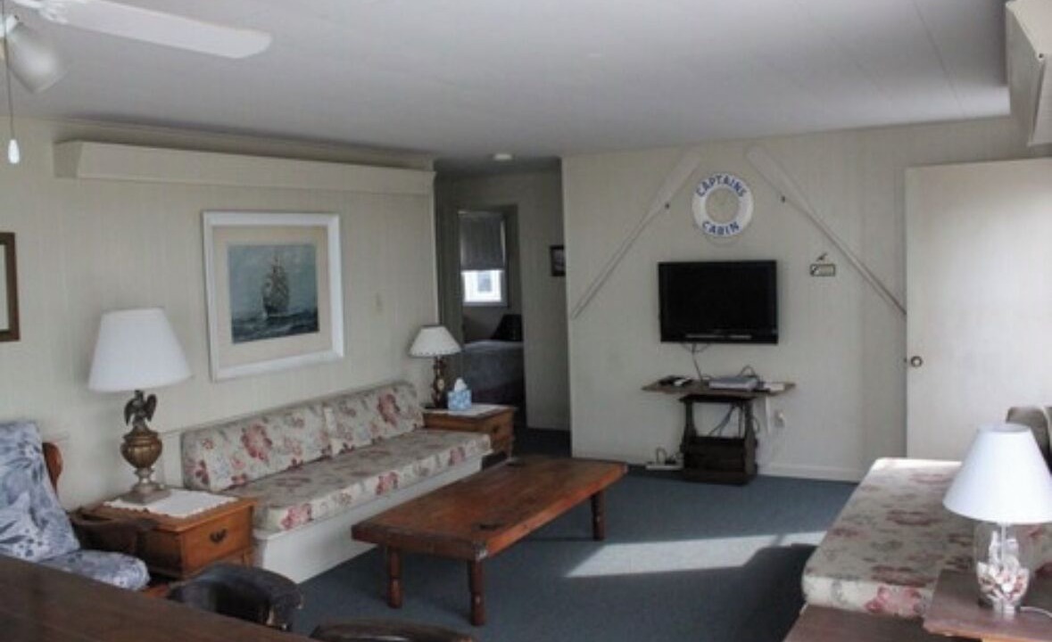 Photo of Livingroom in North Beach Haven