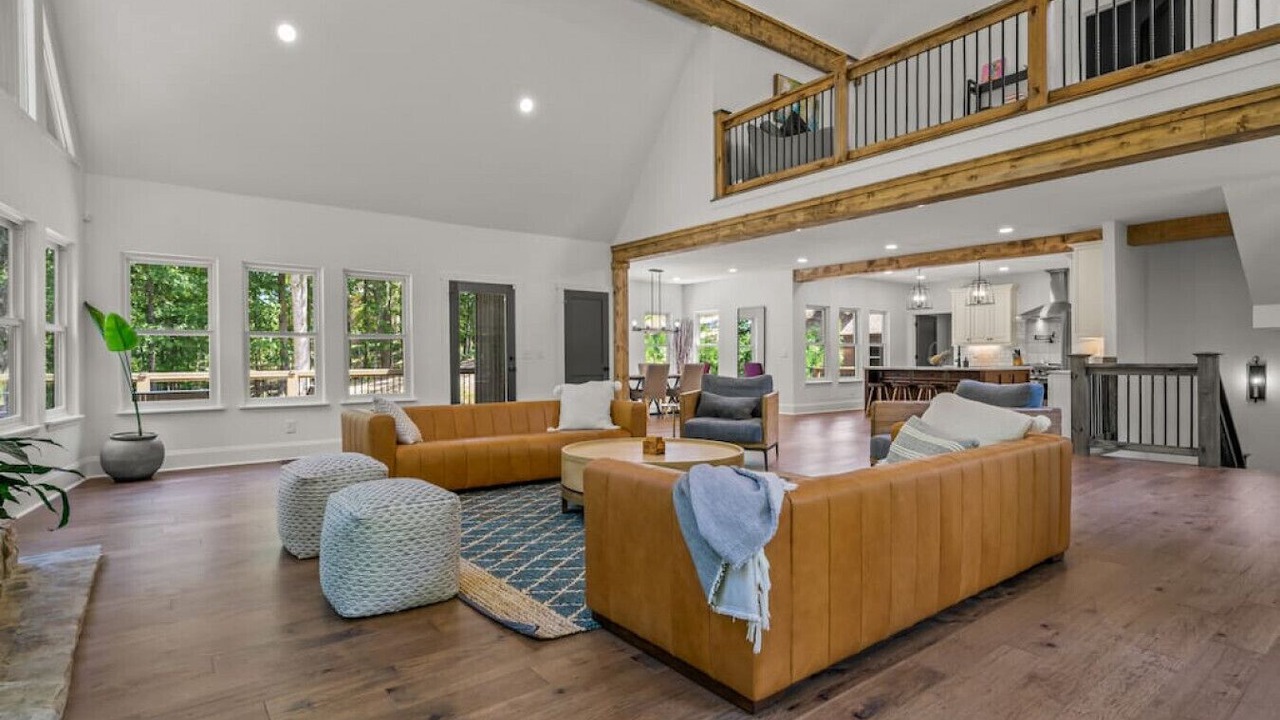 Photo of Livingroom in Gainesville