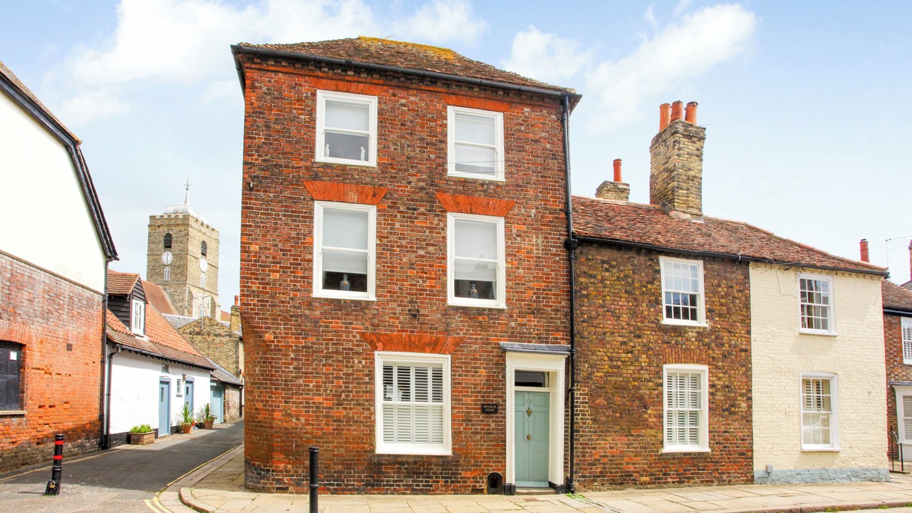 Photo of Outdoor in Sandwich