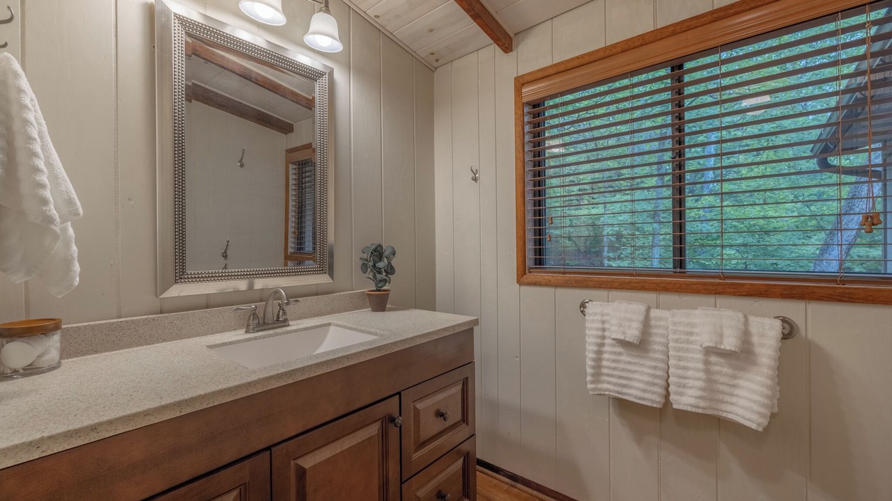Photo of Bathroom in Innsbrook