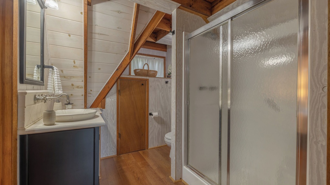 Photo of Bathroom in Innsbrook