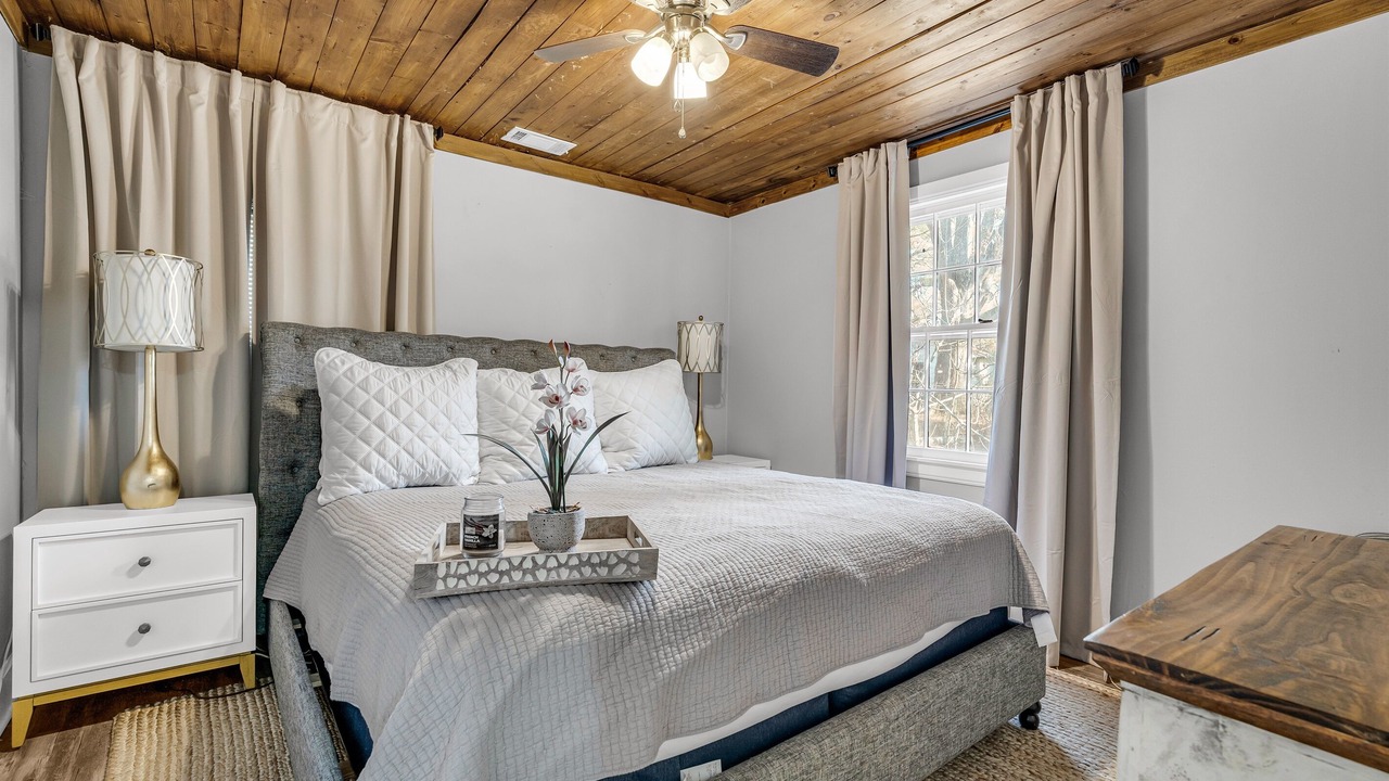 Photo of Bedroom in Starkville
