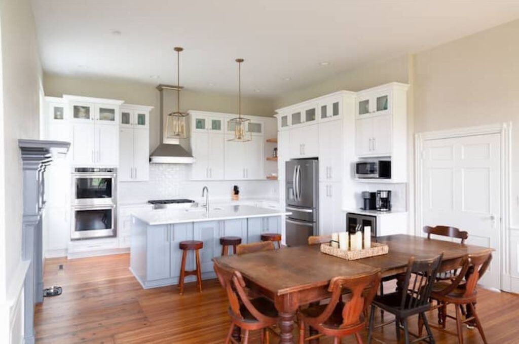 Photo of Kitchen in Weyers Cave