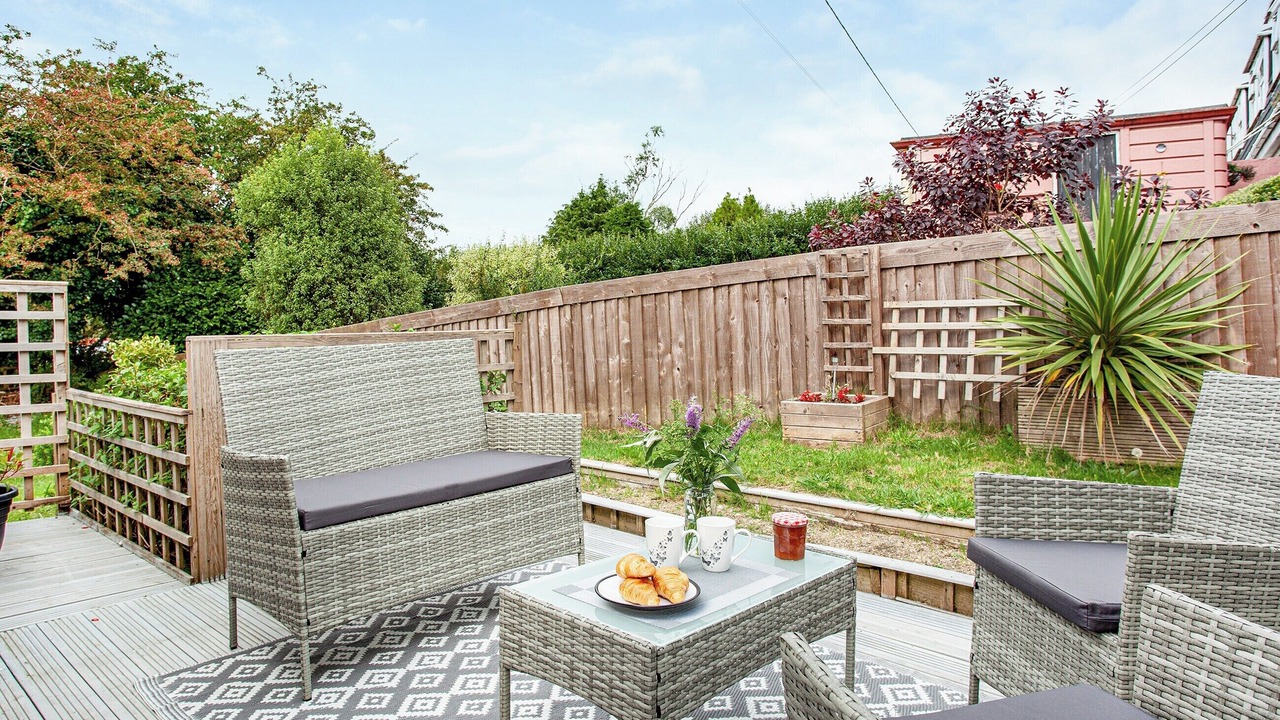 Photo of Others in Stenalees