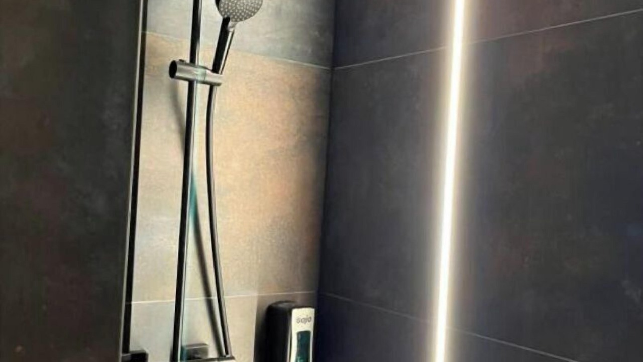 Photo of Bathroom in Espalion