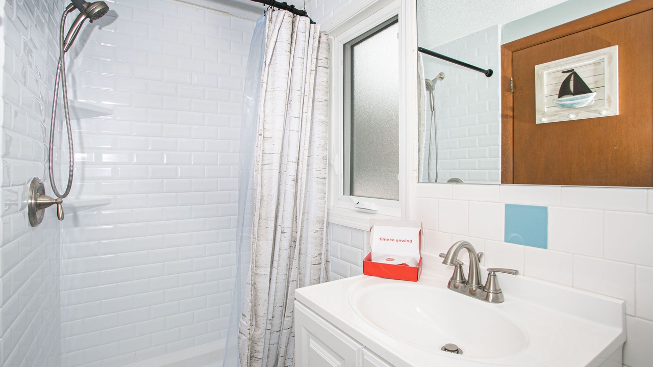 Photo of Bathroom in Bourne