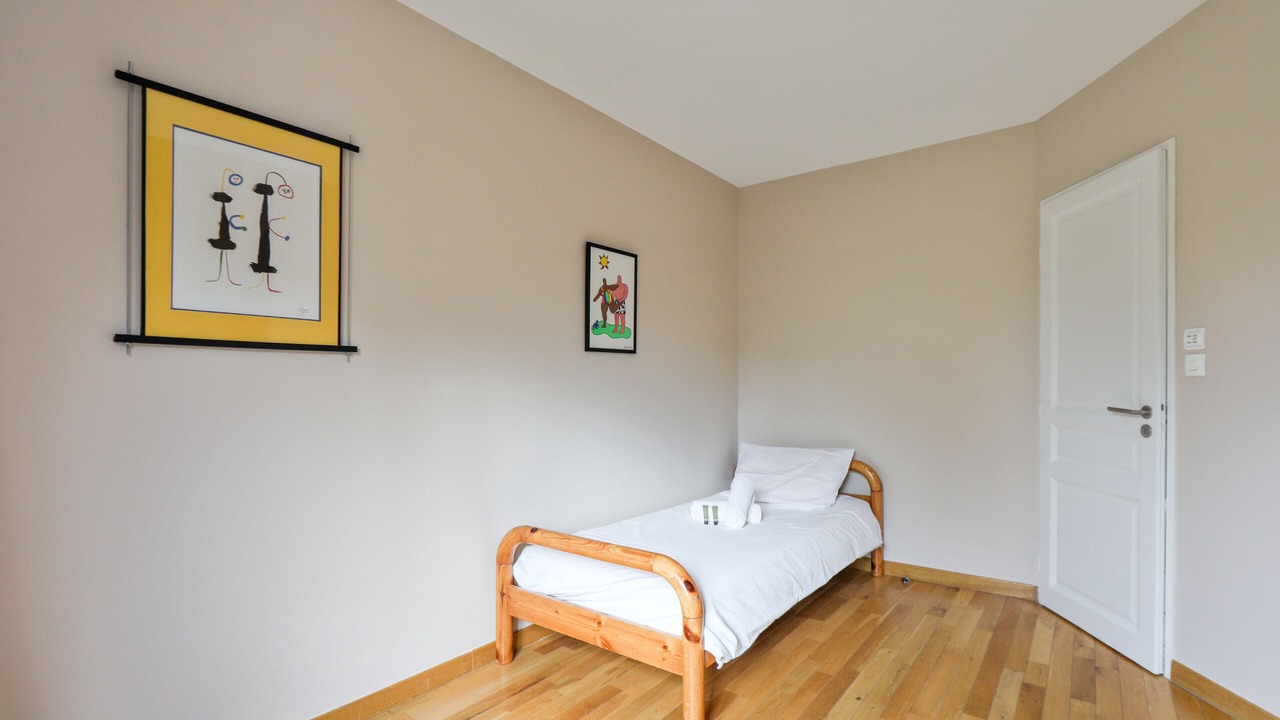 Photo of Bedroom in Saint-Cloud
