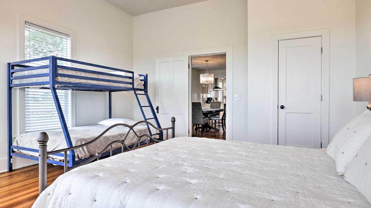 Photo of Bedroom in Schulenburg