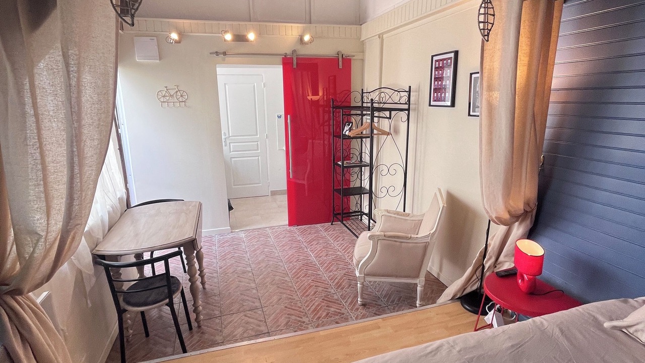 Photo of Bedroom in Vernou-sur-Brenne