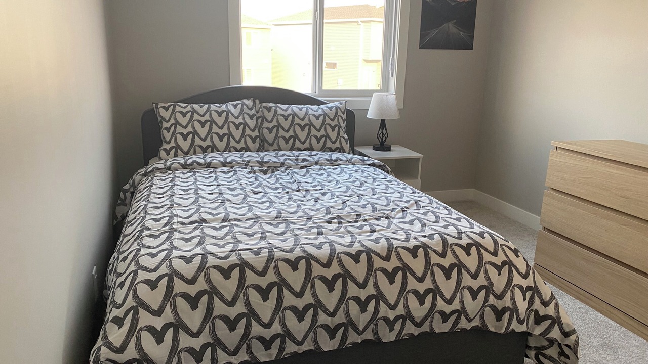 Photo of Bedroom in Evanston