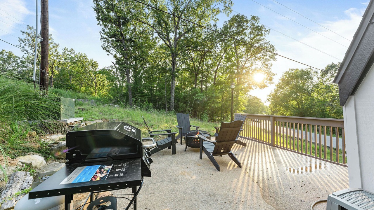 Photo of Patio Balcony in Lampe