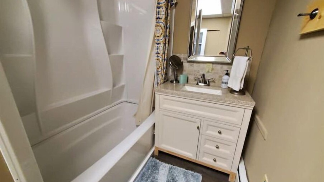 Photo of Bathroom in Auburn