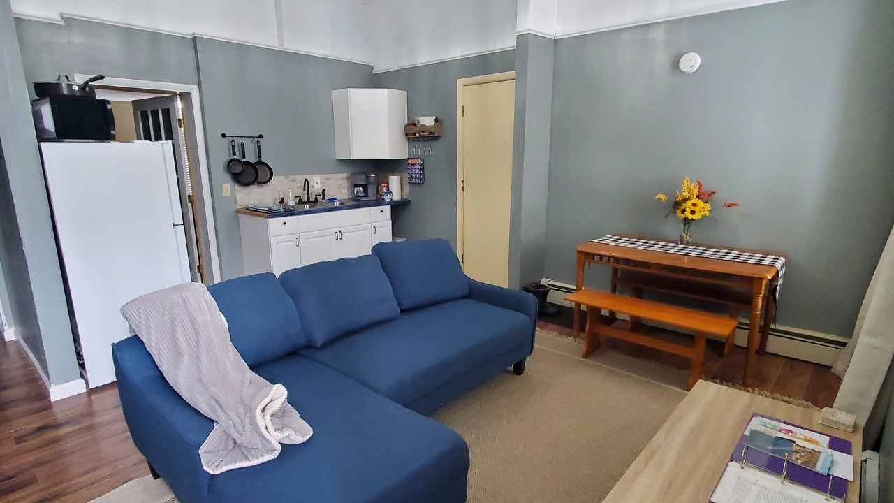 Photo of Livingroom in Auburn