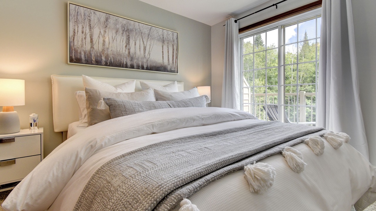 Photo of Bedroom in Mont-Tremblant Village