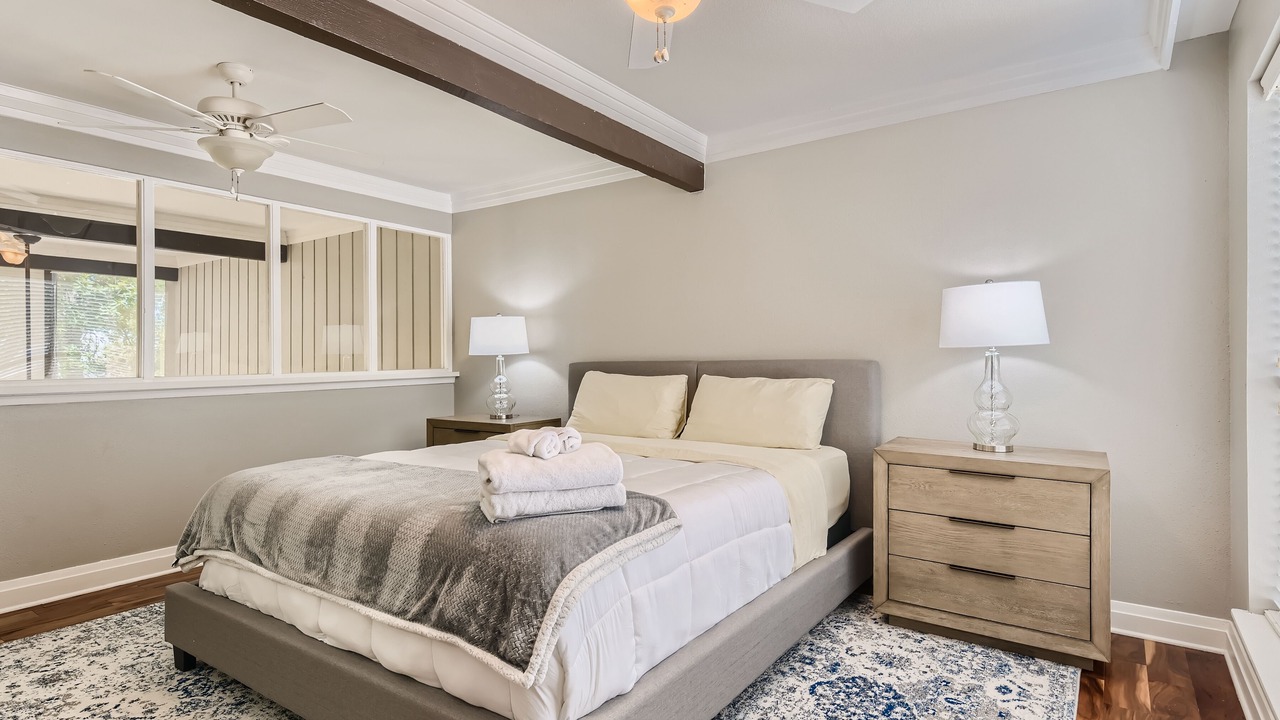 Photo of Bedroom in Lakeway