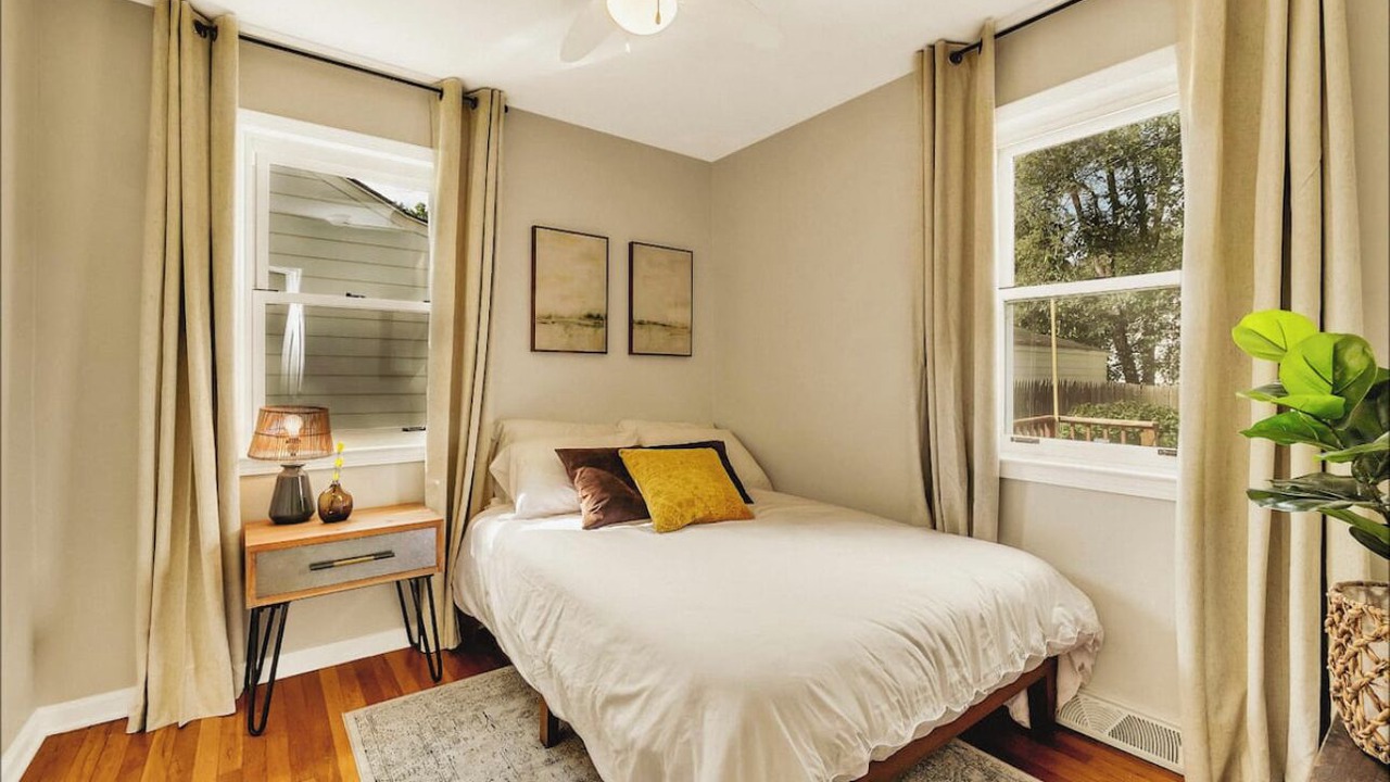Photo of Bedroom in Ferndale