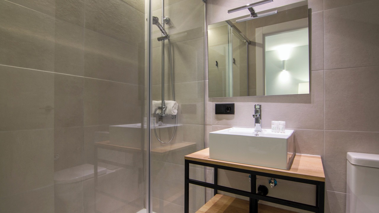 Photo of Bathroom in Montolivet