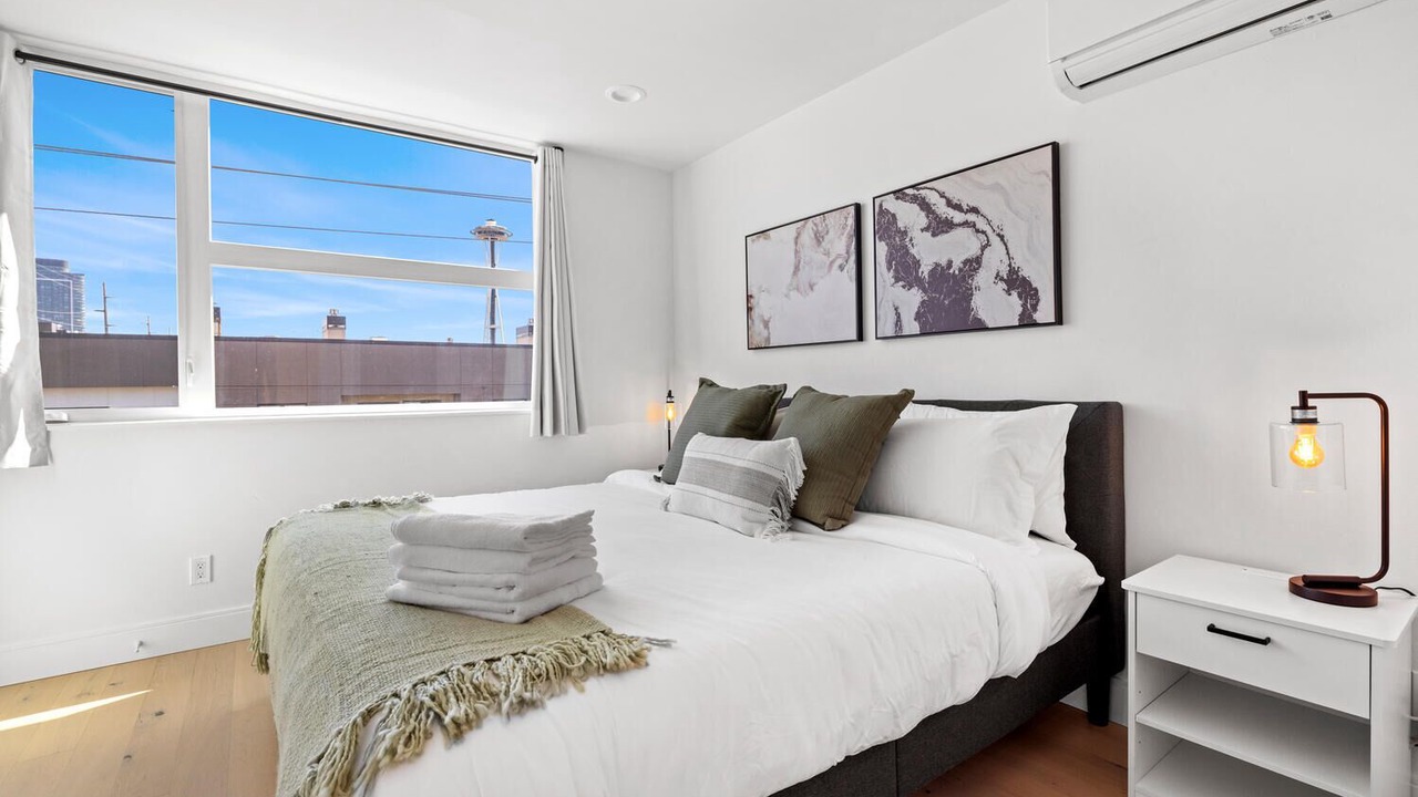 Photo of Bedroom in Lower Queen Anne