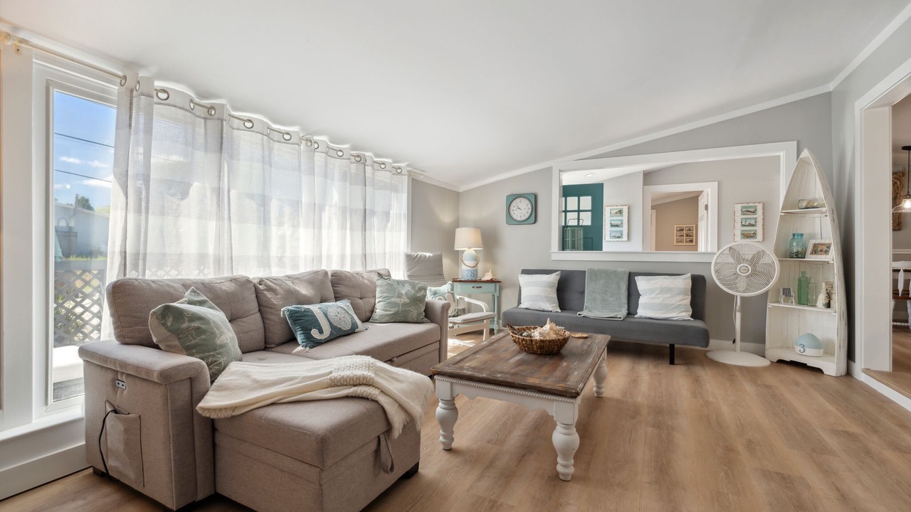 Photo of Livingroom in Newbury