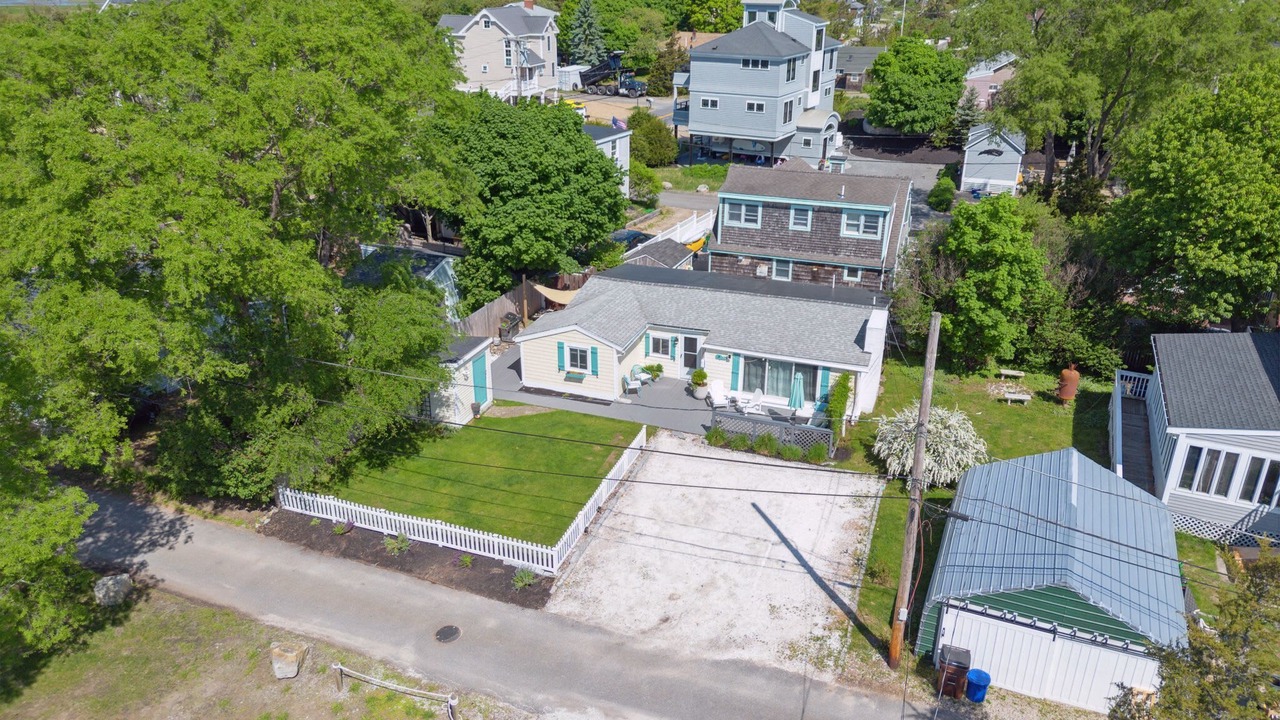 Photo of Others in Newbury