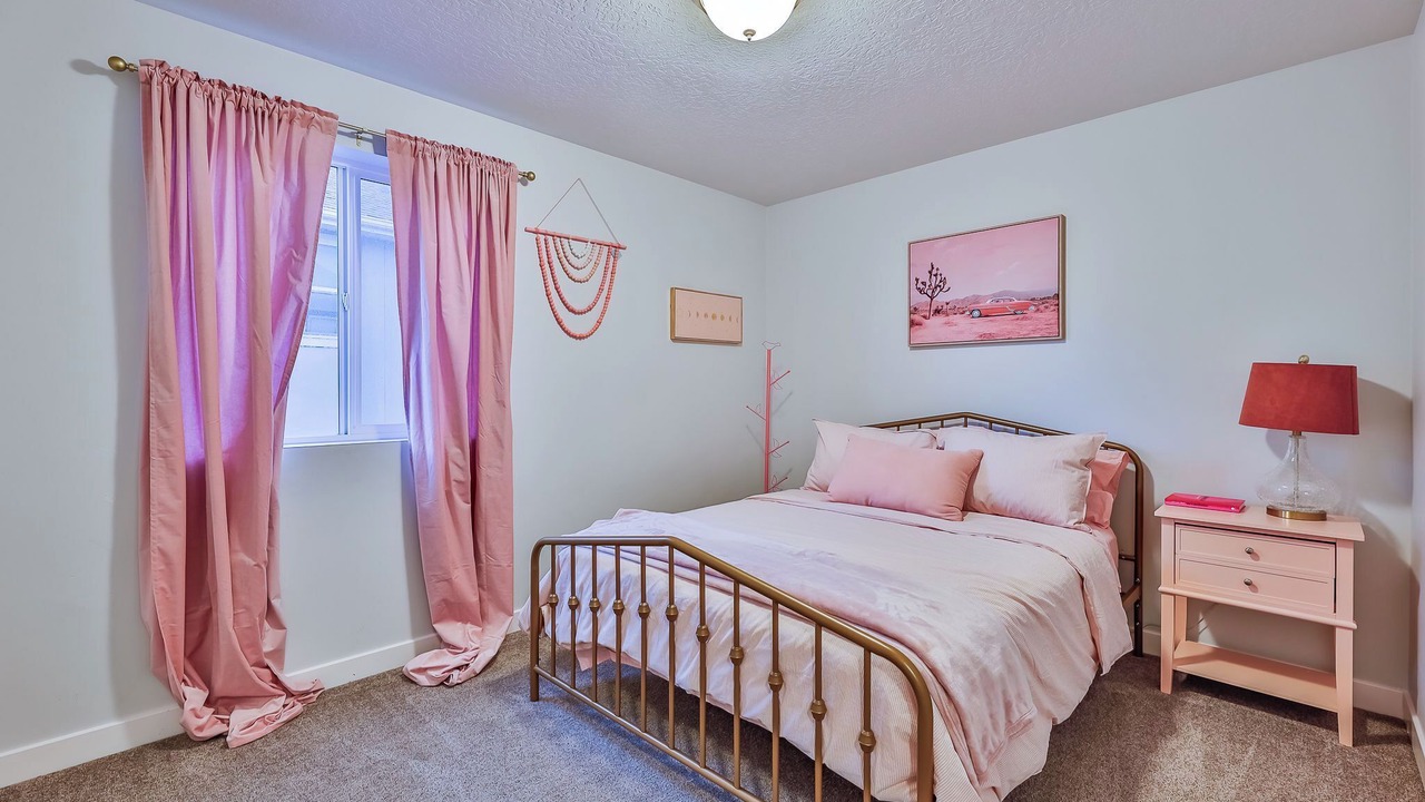 Photo of Bedroom in Herriman