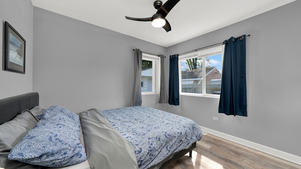 Photo of Others in Des Plaines