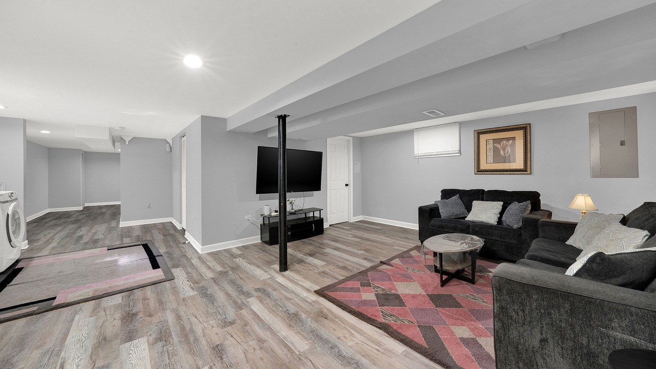 Photo of Others in Des Plaines