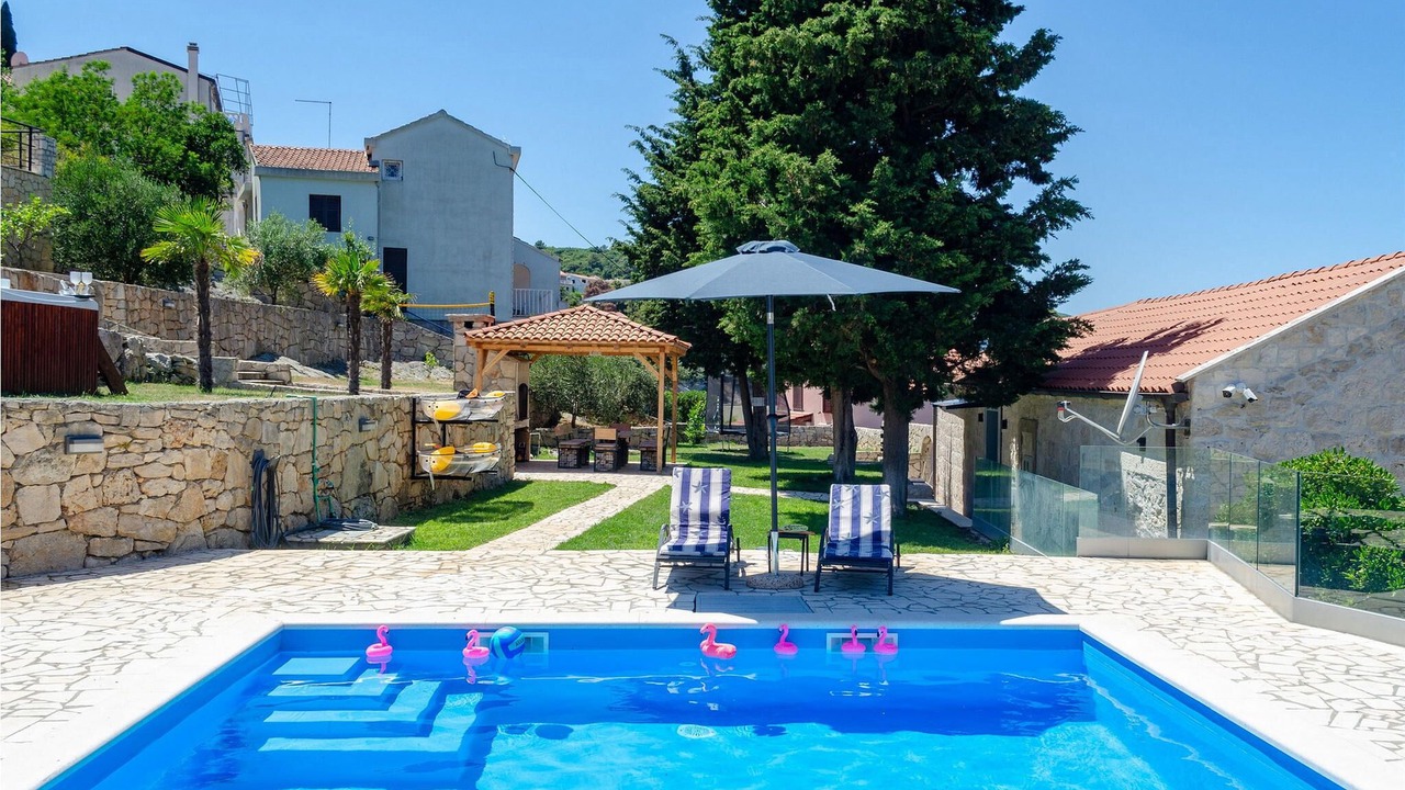 Photo of Outdoor in Cove Tri Zala (Zrnovo)