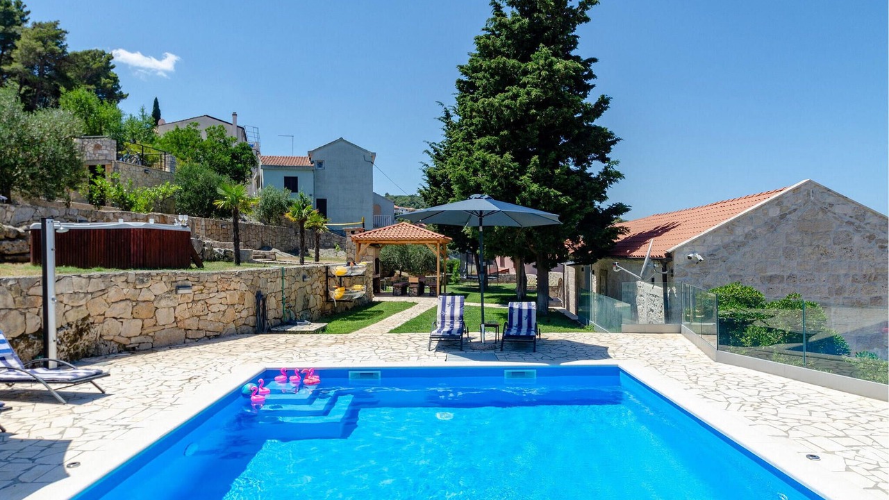 Photo of Outdoor in Cove Tri Zala (Zrnovo)