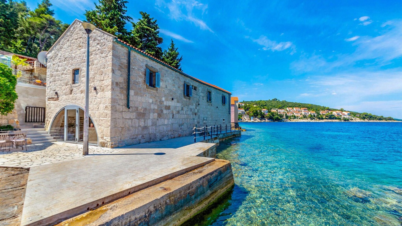 Photo of Others in Cove Tri Zala (Zrnovo)