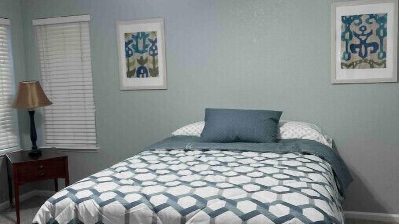 Photo of Bedroom in Oakdale