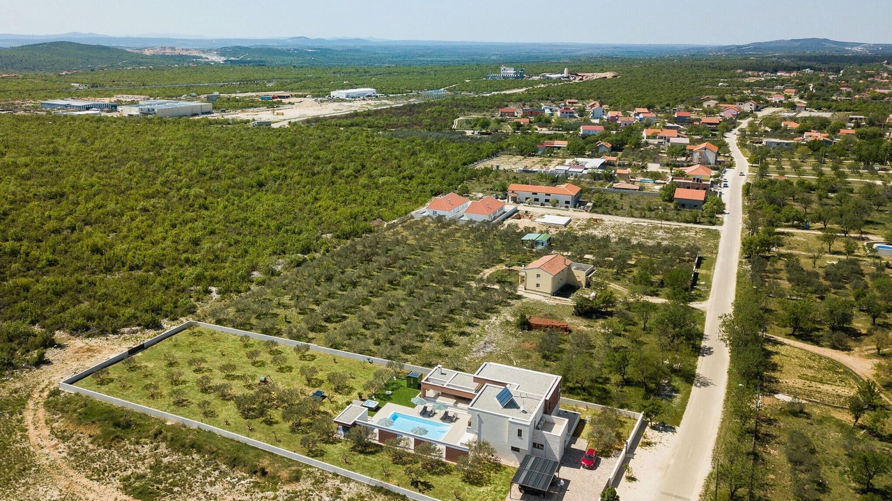 Photo of Others in Benkovac