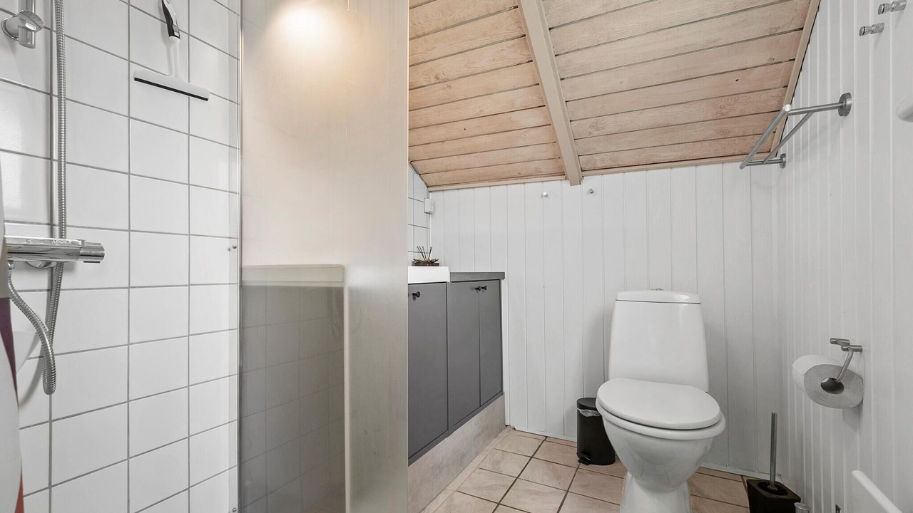 Photo of Bathroom in Hejlsminde Strand